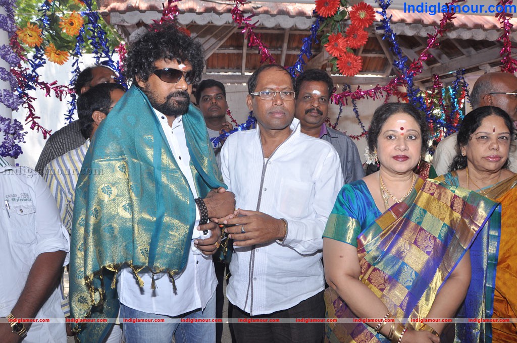 Thaaru Maaru Movie Launch Event hd photo