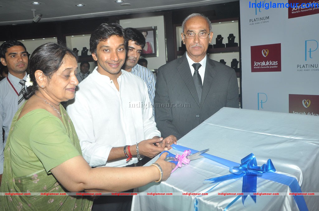 Joyalukas Platinum Collection Launch Event hd photo
