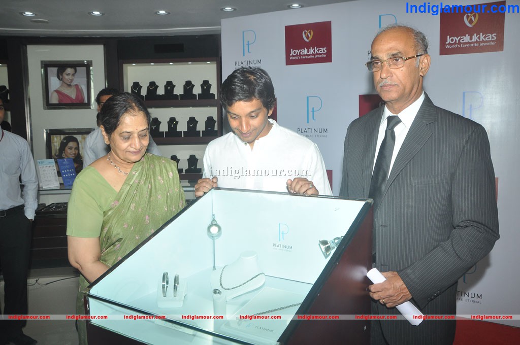 Joyalukas Platinum Collection Launch Event hd photo