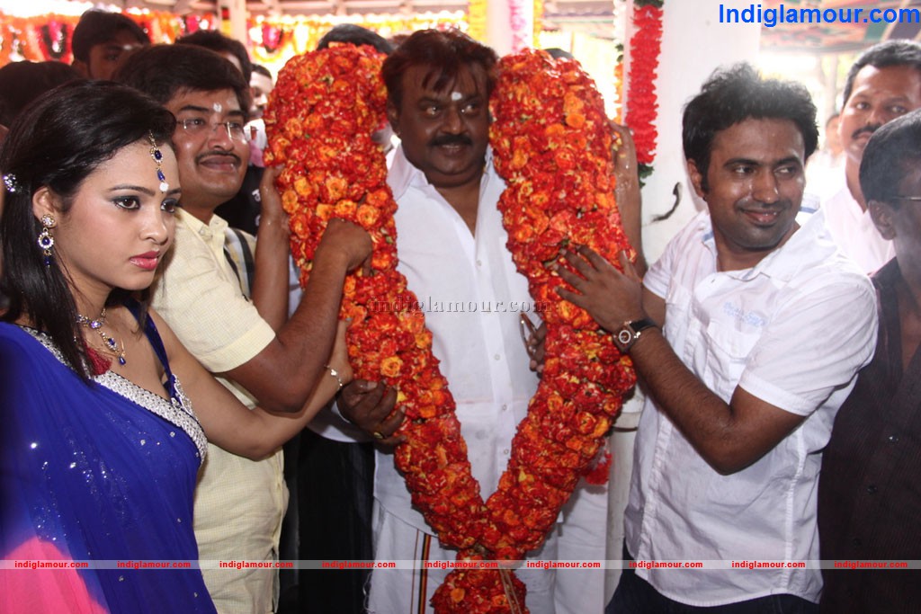 Manitha Kadhal Alla Movie Launch Event hd photo