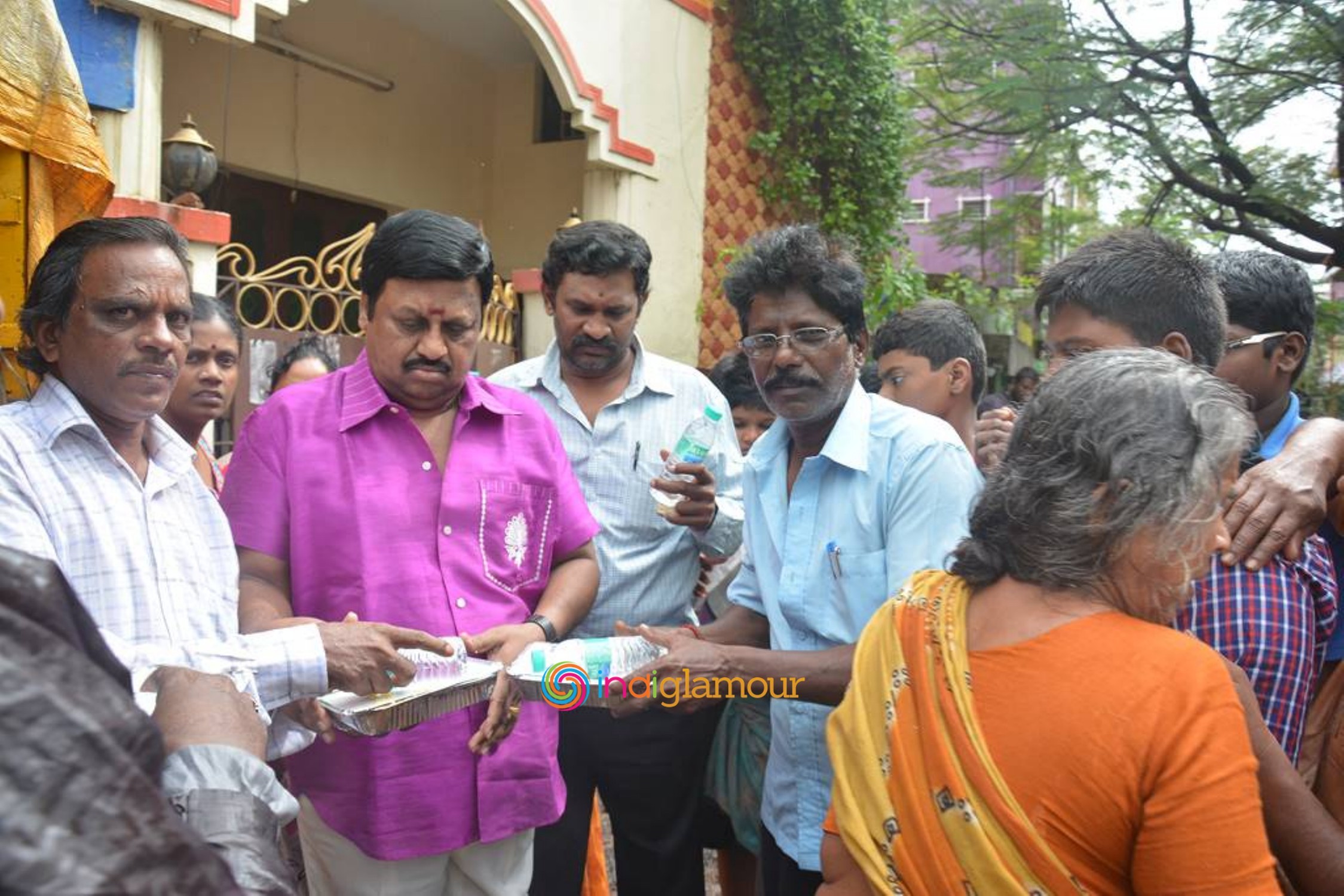 Actor Ramarajan doing Flood Relief Activities Photos Event hd photo