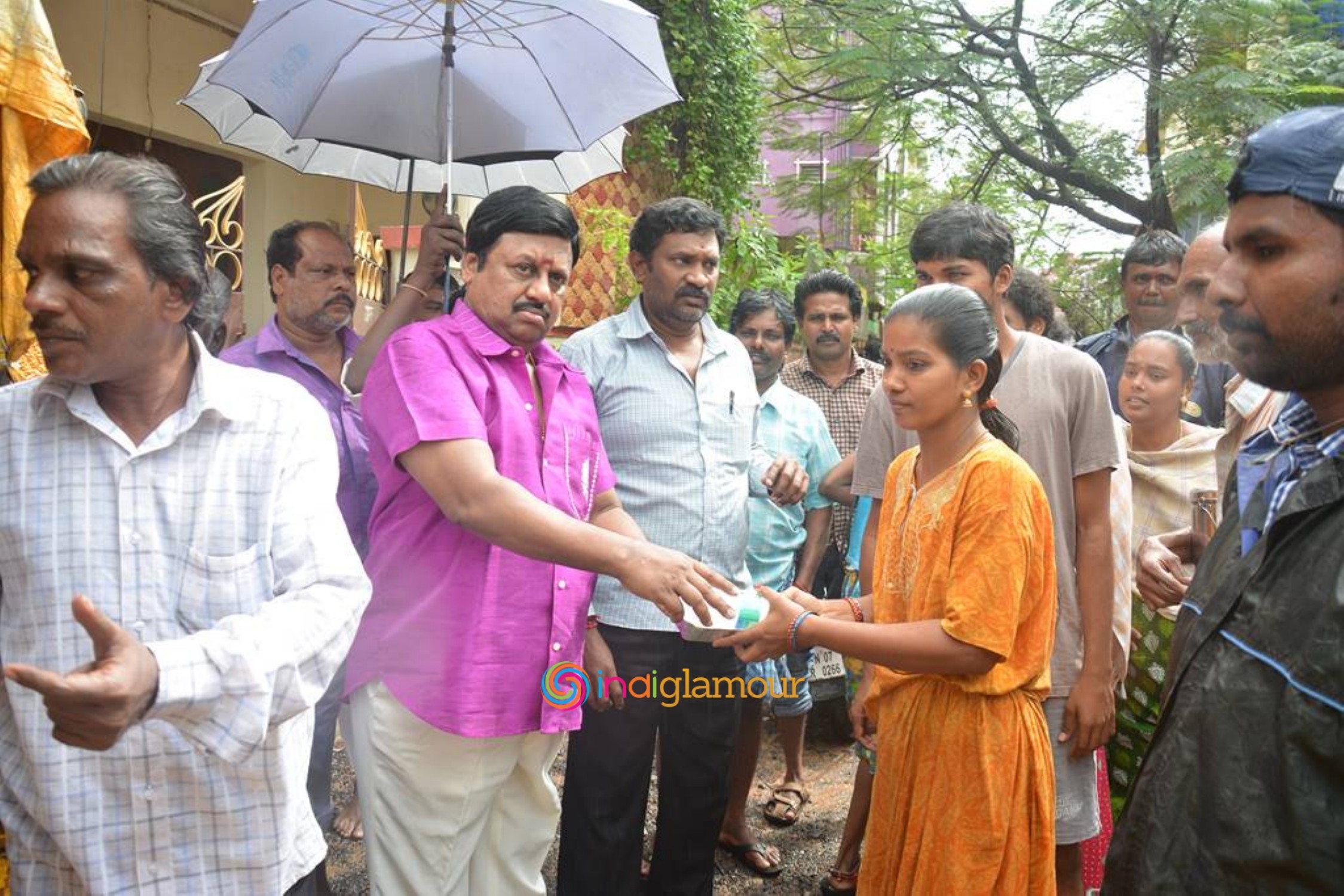 Actor Ramarajan doing Flood Relief Activities Photos Event hd photo