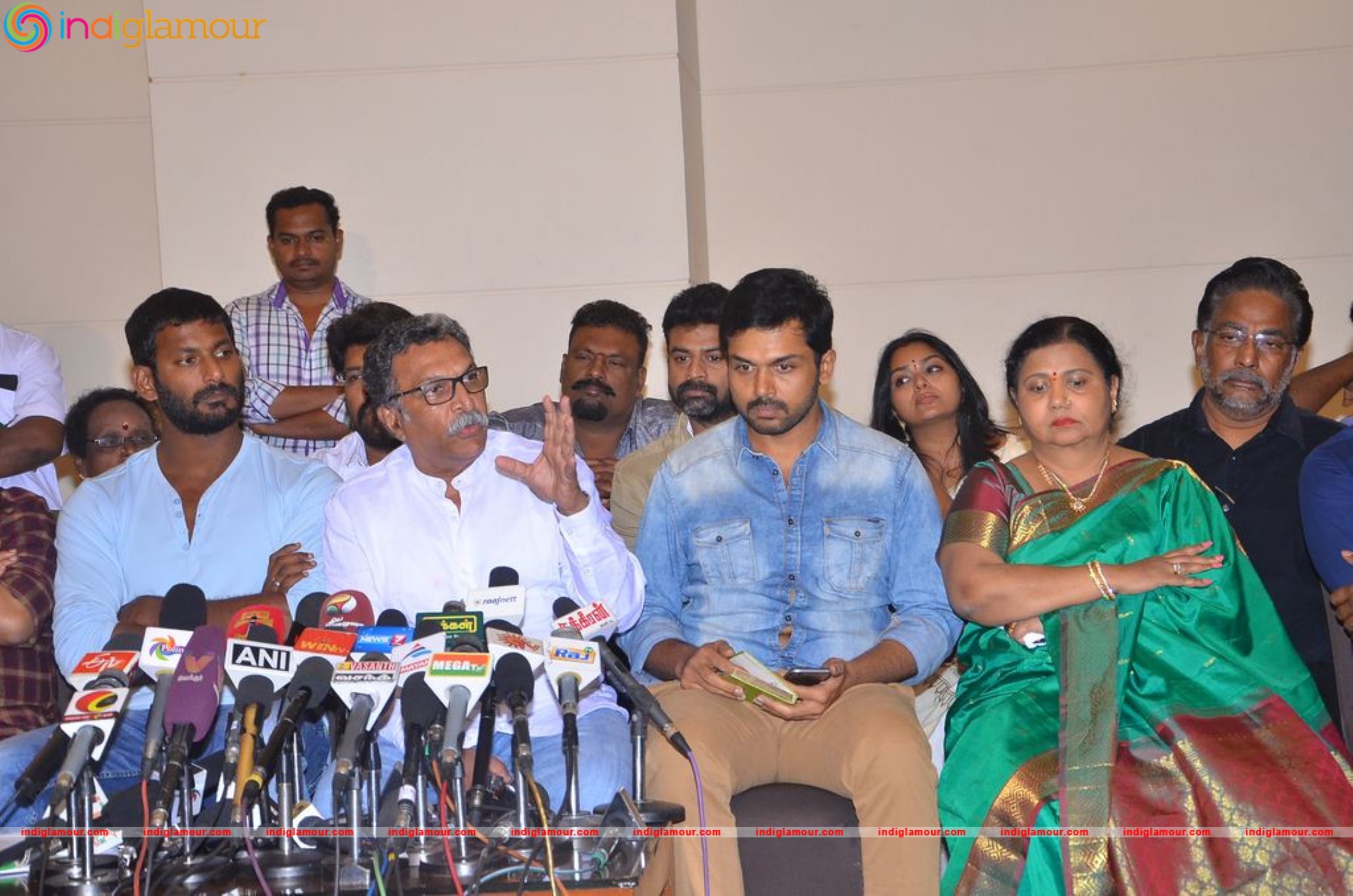 Nadigar Sangam Press Meet Photos Event hd photo