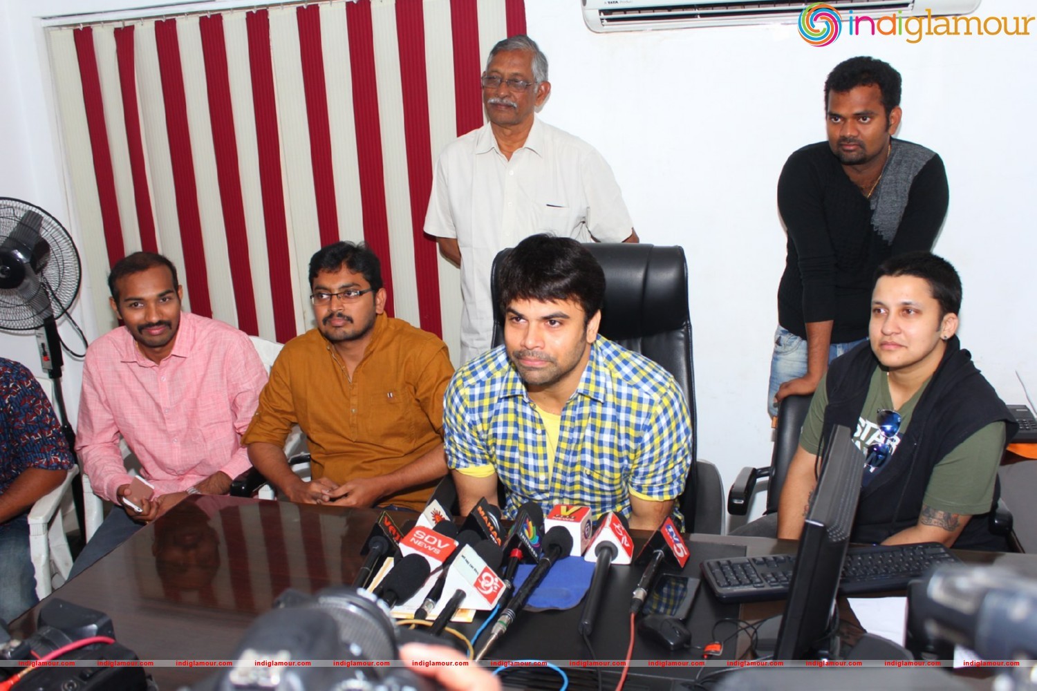 Jatha Kalise Success Tour Photos Event hd photo