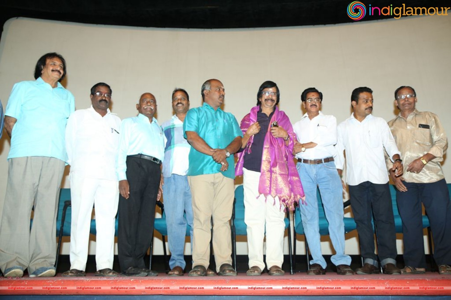V4 Entertainers Film Award Press Meet Event hd photo