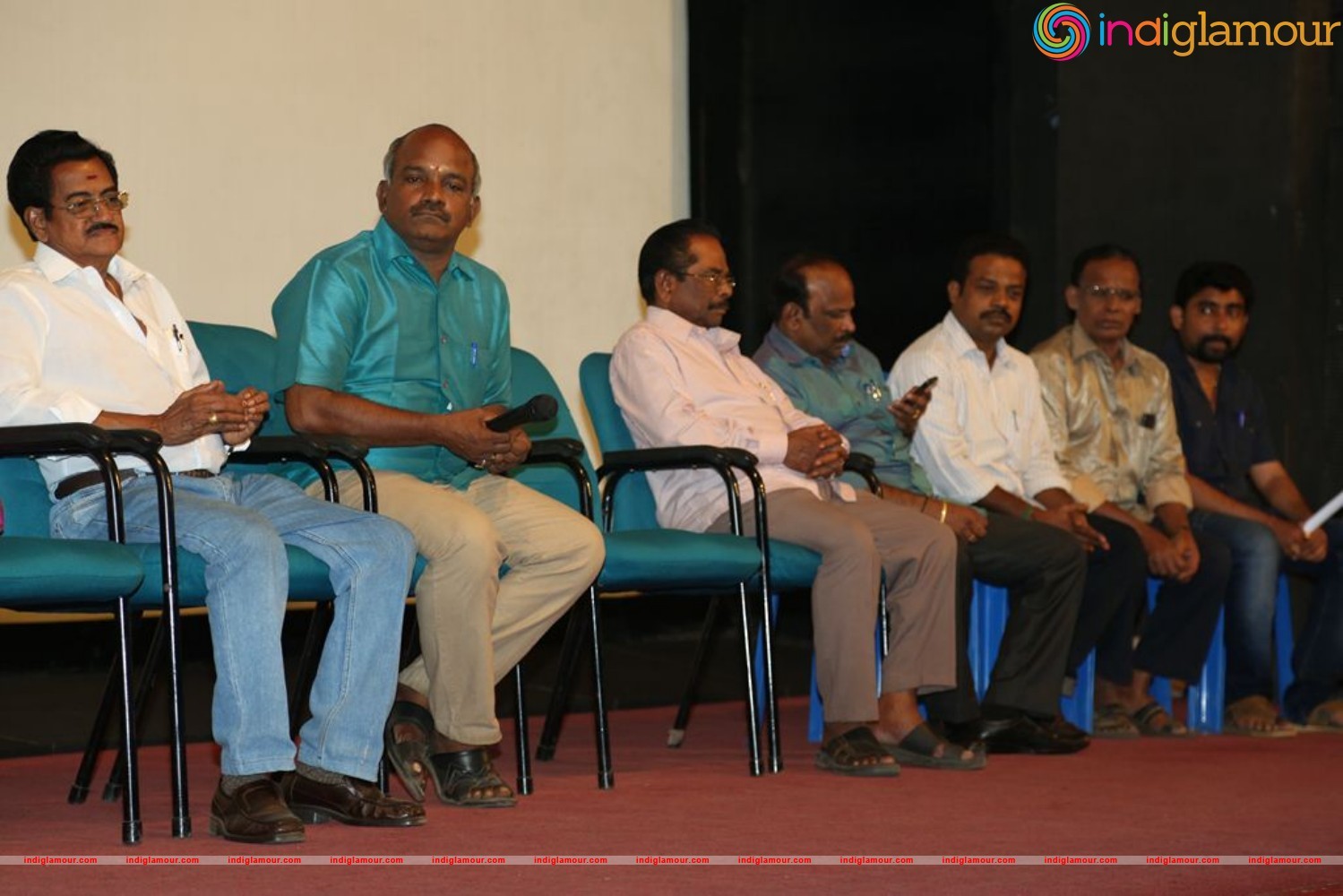 V4 Entertainers Film Award Press Meet Event hd photo