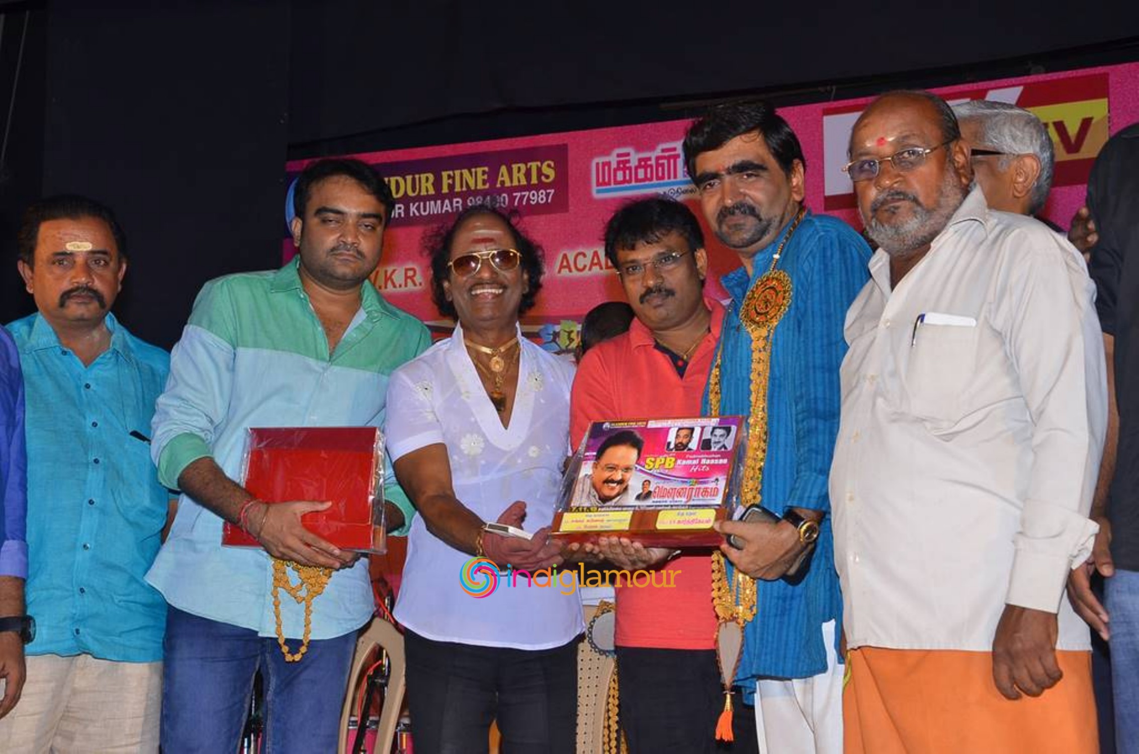 Benze Vaccations Club Awards Event hd photo