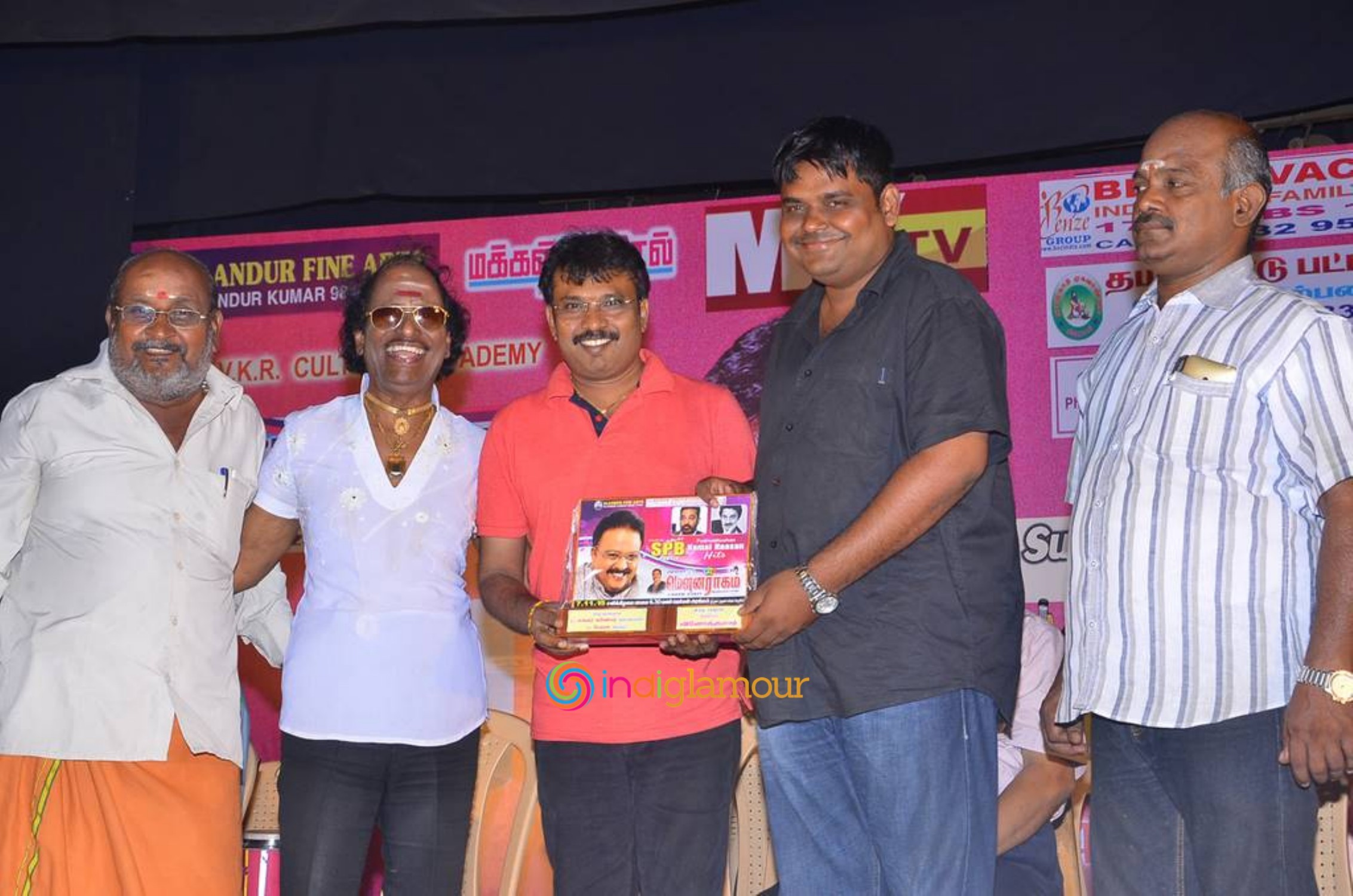 Benze Vaccations Club Awards Event hd photo