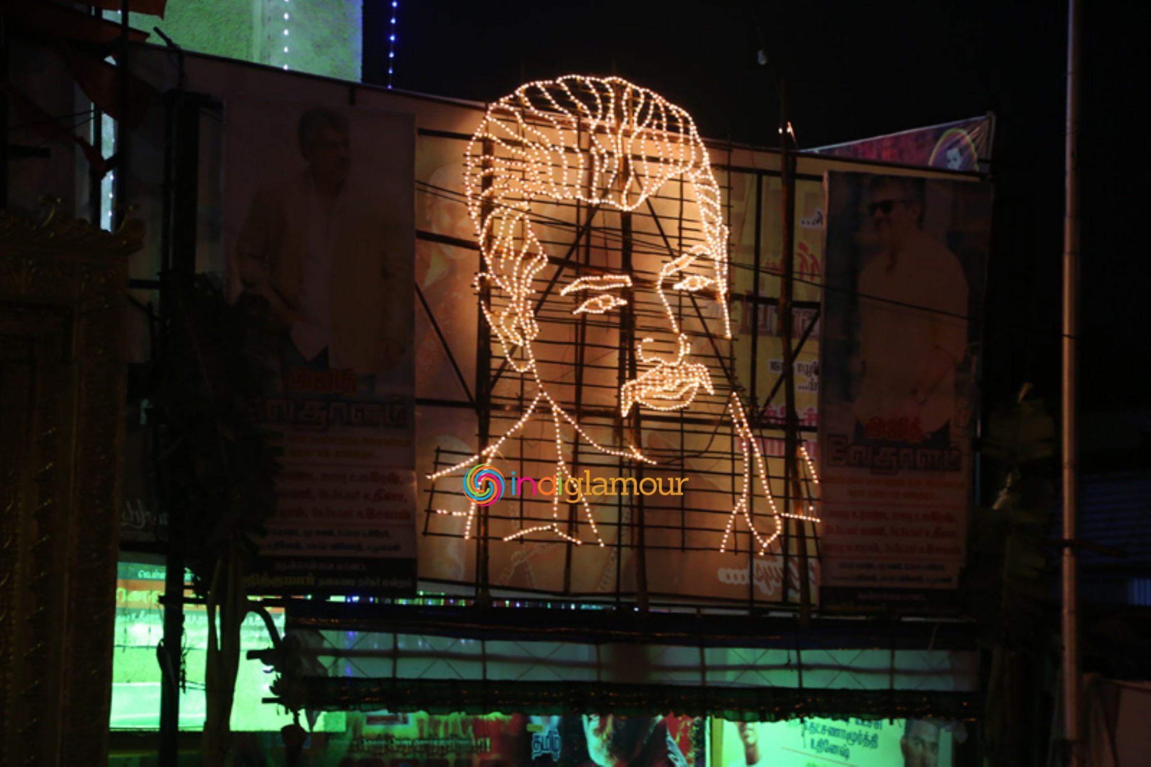 Ajith Fans Celebrate Vedalam Release at Kasi Theatre Event hd photo