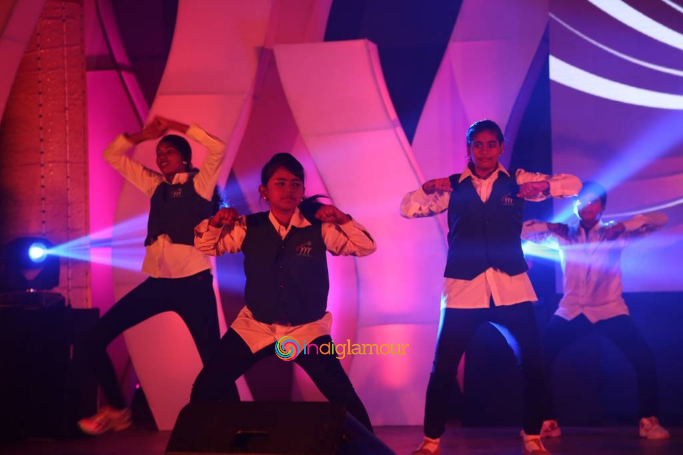Floor Rulerz 2015 Season 2 Event Event hd photo