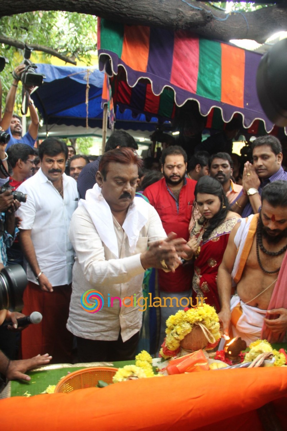 Thamizhan Endru Sollu Pooja Photos Event hd photo