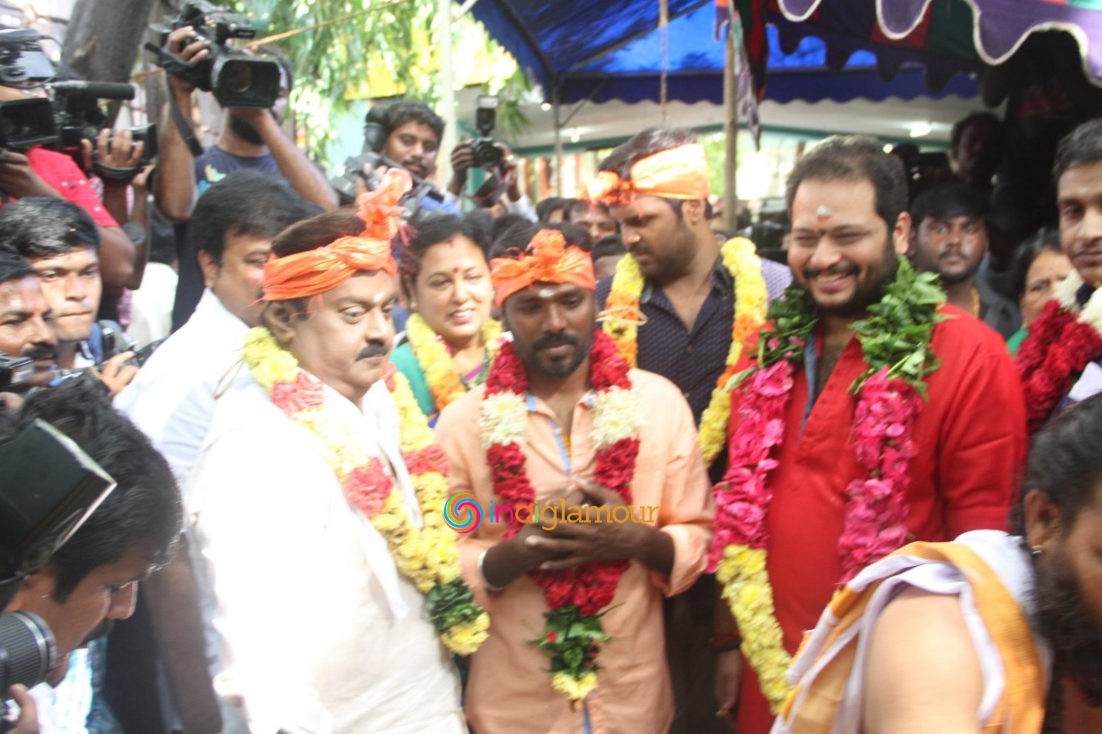 Thamizhan Endru Sollu Pooja Photos Event hd photo