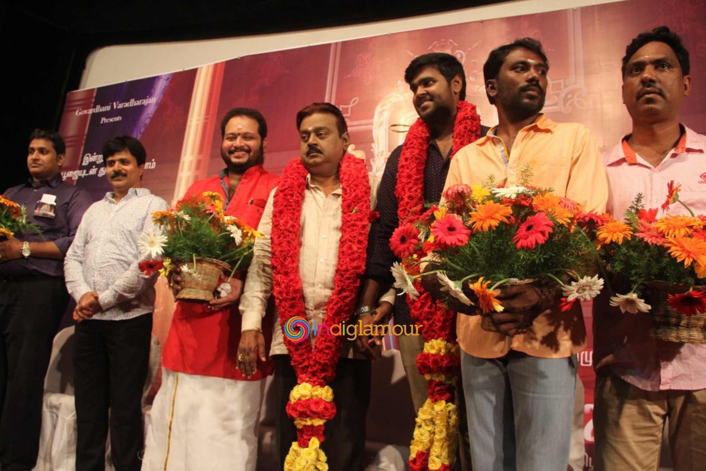 Thamizhan Endru Sollu Pooja Photos Event hd photo
