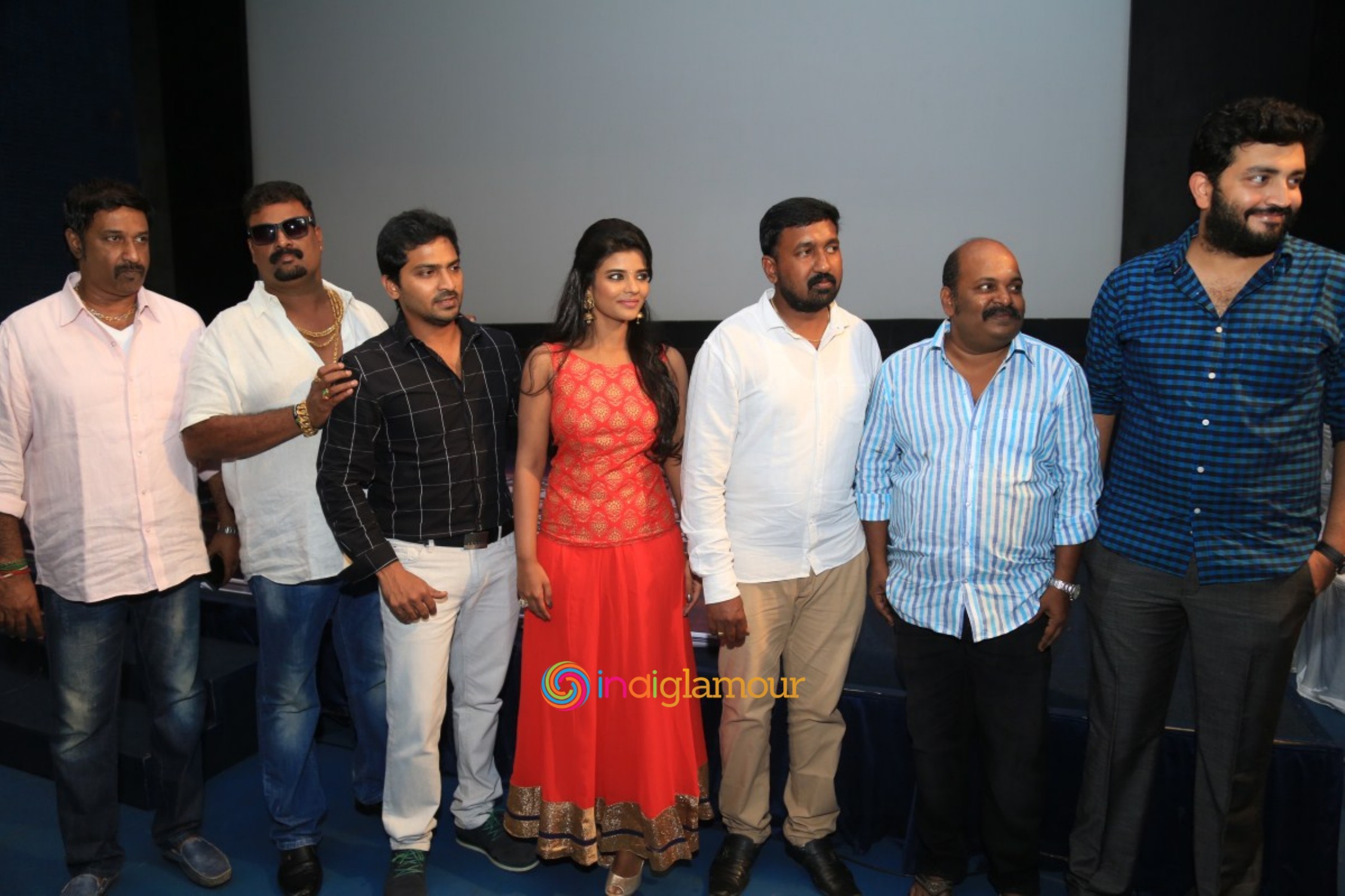 Hello Naan Pei Pesuren Movie Audio Launch Event hd photo