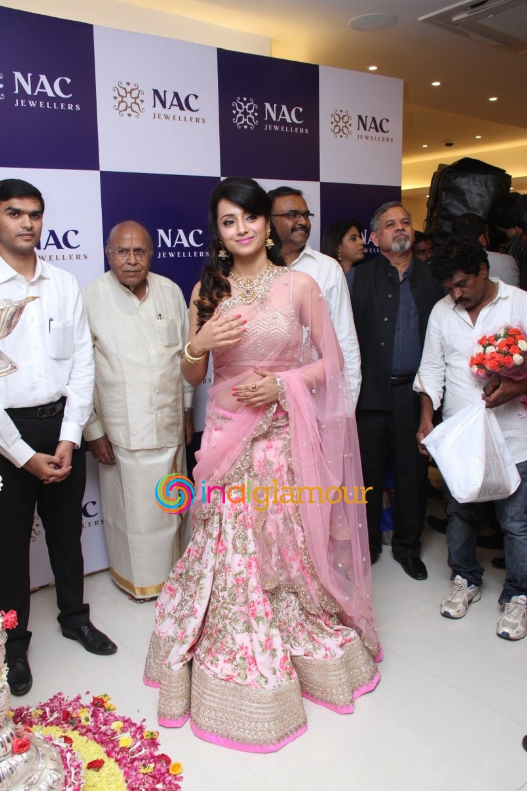 Trisha Launches NAC Jewellers in Perambur Chennai Event hd photo