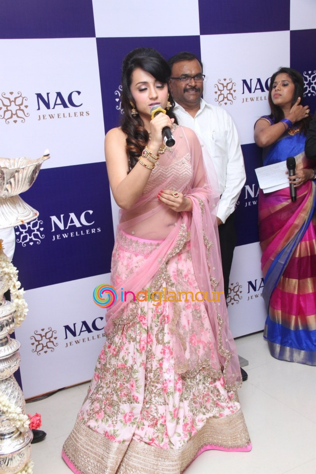 Trisha Launches NAC Jewellers in Perambur Chennai Event hd photo