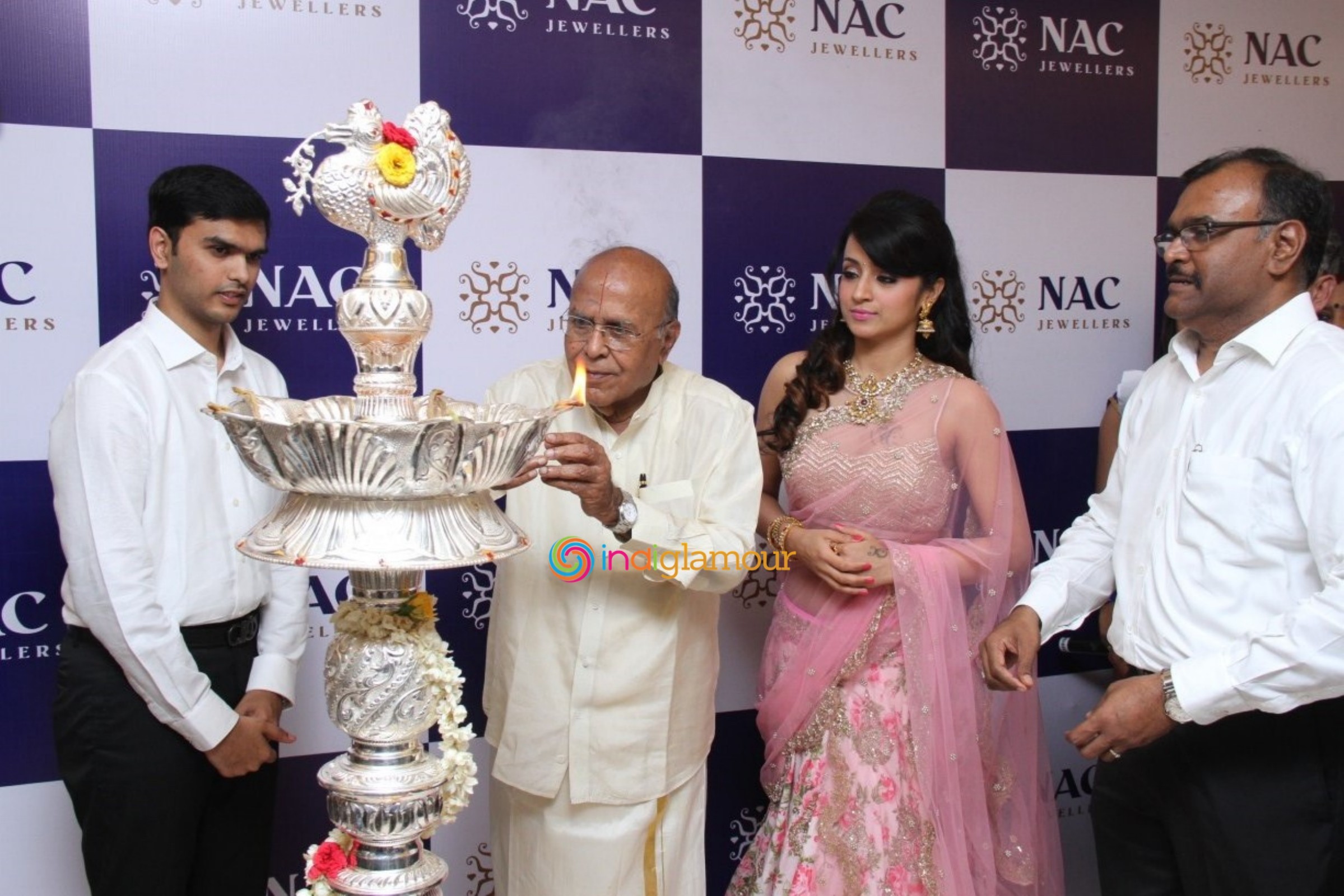 Trisha Launches NAC Jewellers in Perambur Chennai Event hd photo