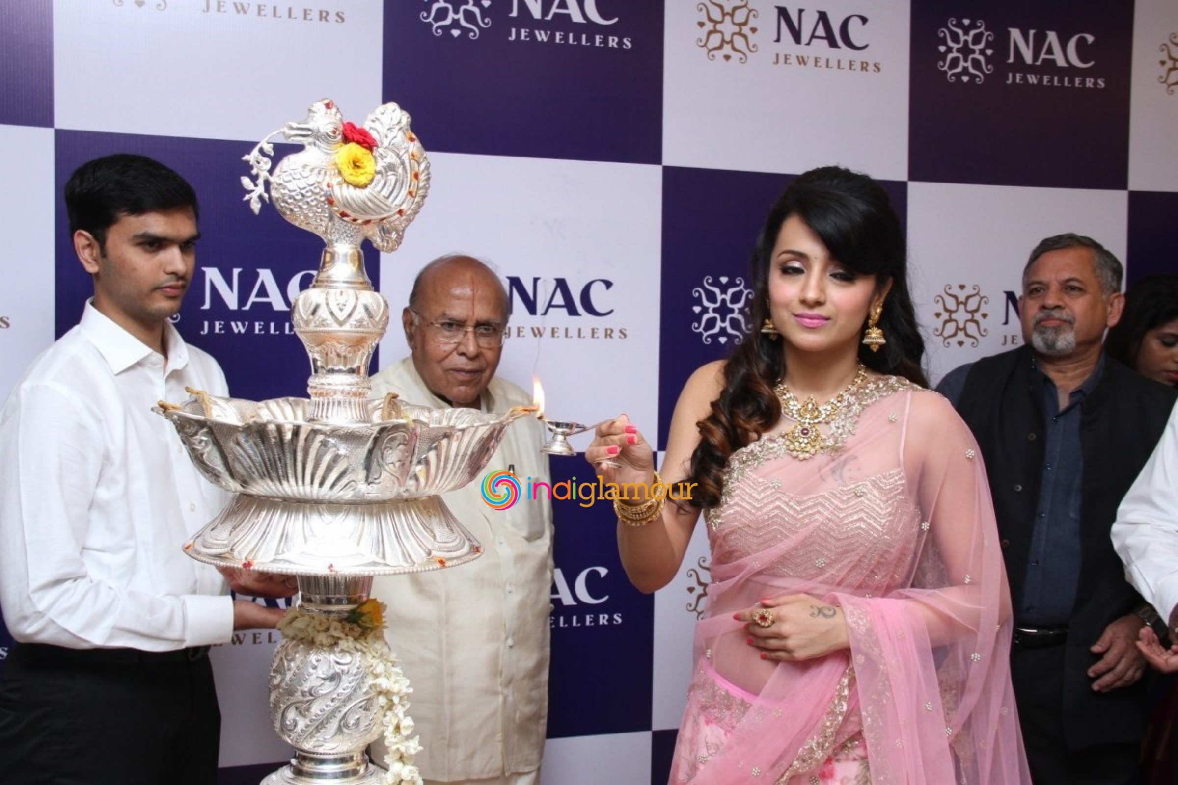 Trisha Launches NAC Jewellers in Perambur Chennai Event hd photo