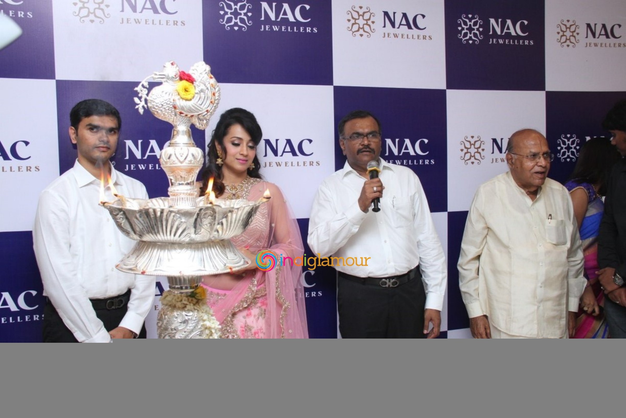 Trisha Launches NAC Jewellers in Perambur Chennai Event hd photo