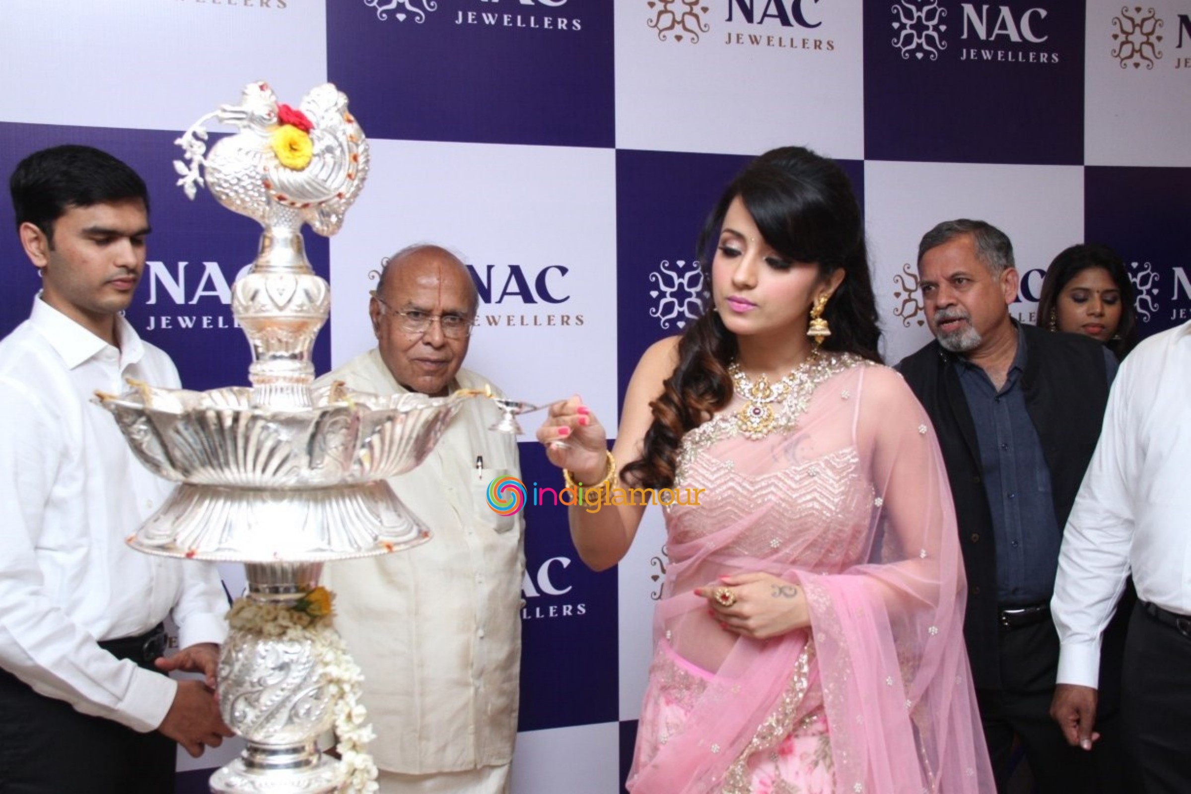 Trisha Launches NAC Jewellers in Perambur Chennai Event hd photo