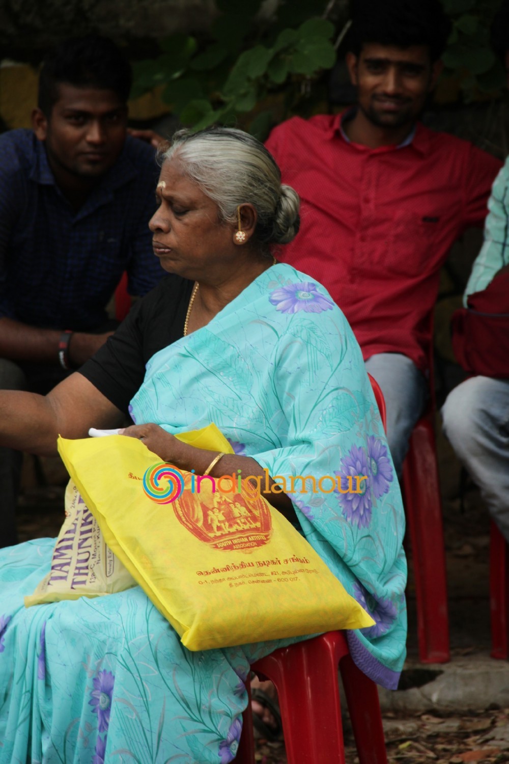 Nadigar Sangam's Diwali Gift Sweet Box,Shirt,Saree,Veshti Distribution Event (1) Event hd photo
