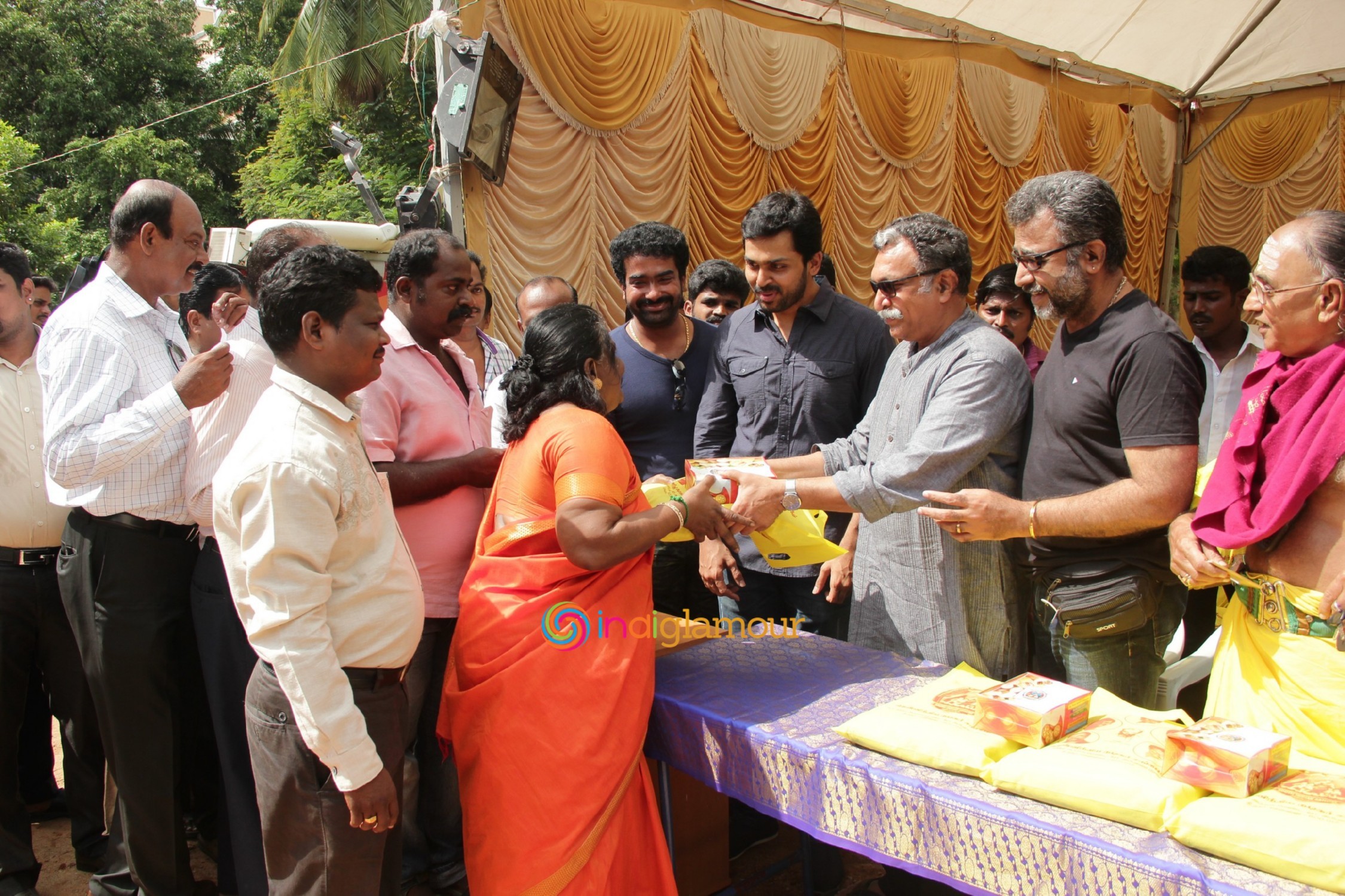 Nadigar Sangam's Diwali Gift Sweet Box,Shirt,Saree,Veshti Distribution Event (1) Event hd photo
