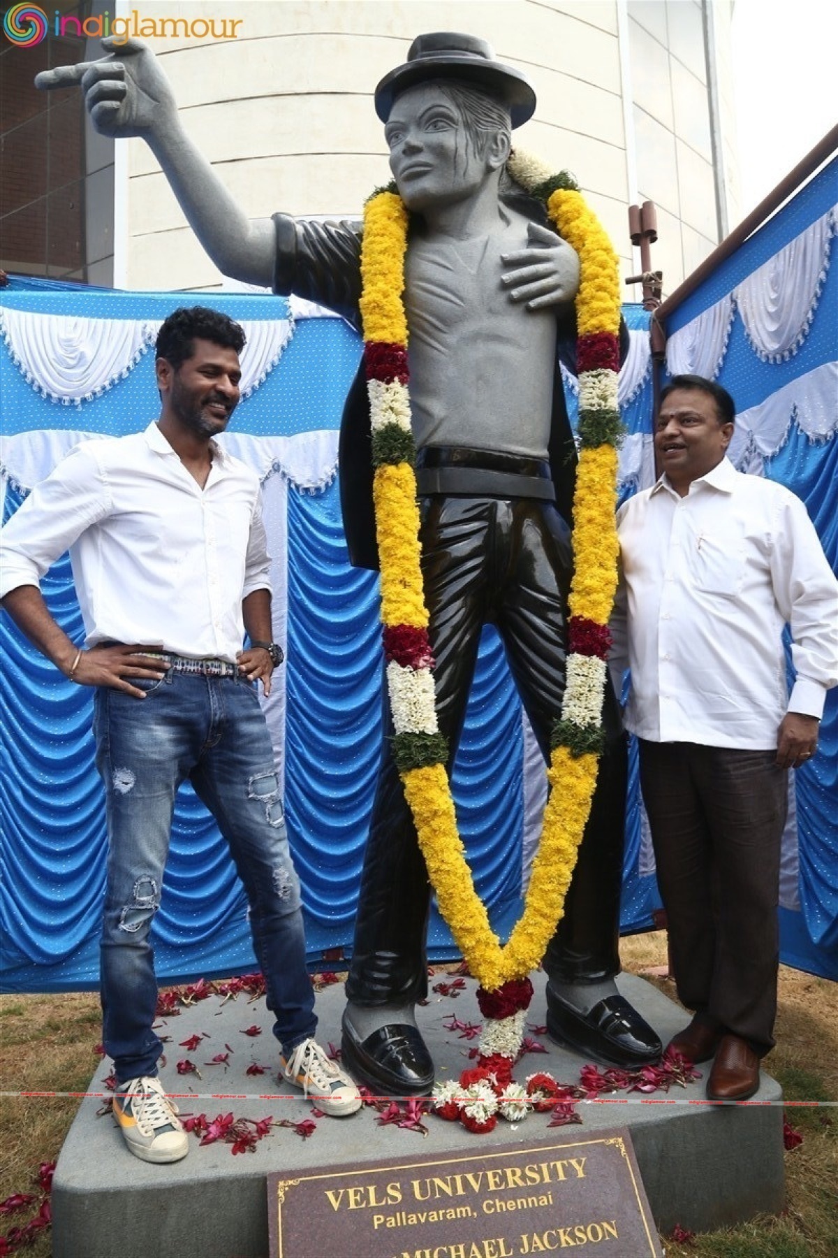Michael Jackson Granite Statue Inauguration by Prabhu Deva Event hd photo