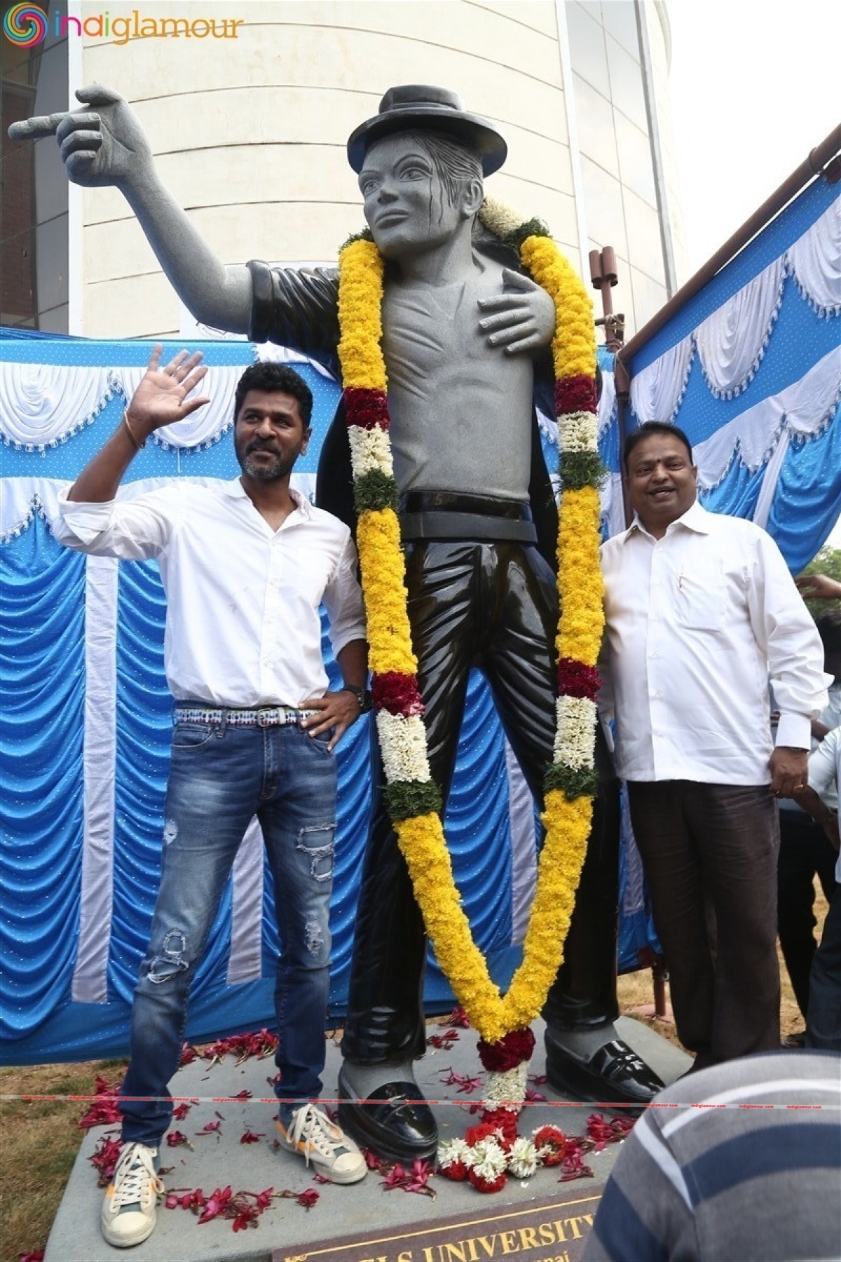 Michael Jackson Granite Statue Inauguration by Prabhu Deva Event hd photo