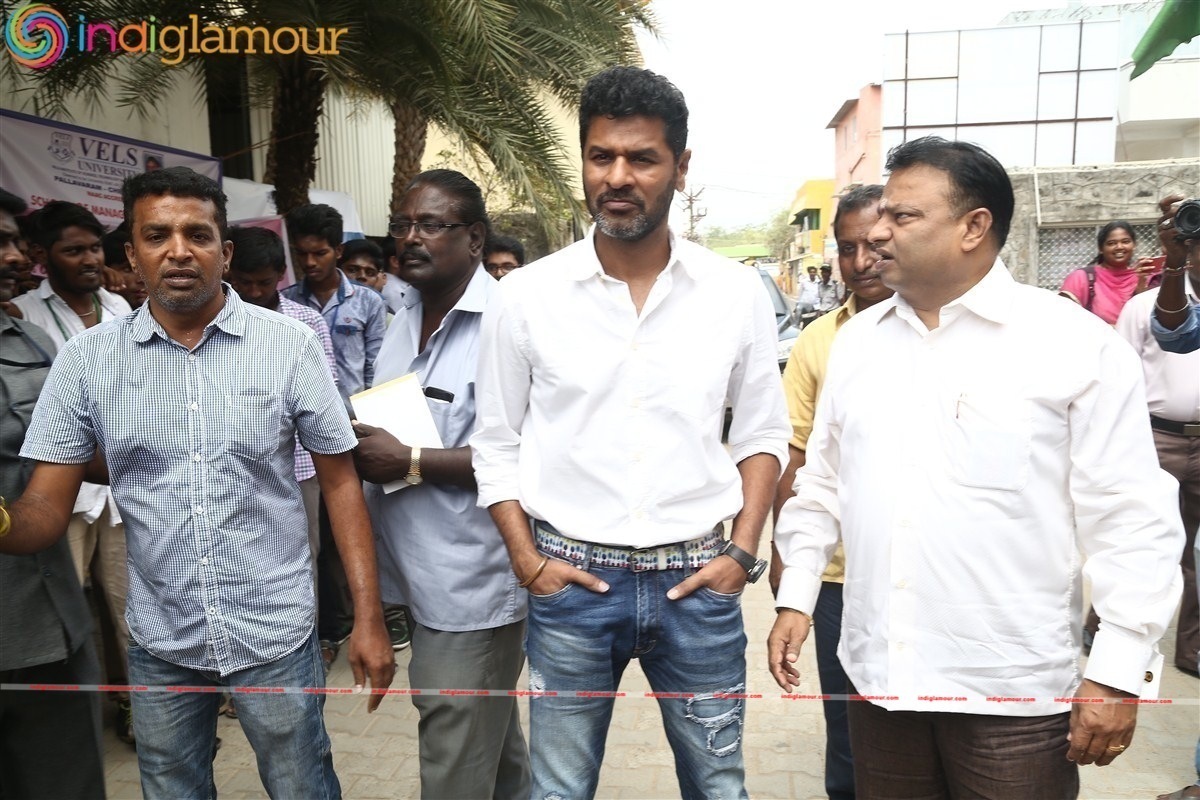 Michael Jackson Granite Statue Inauguration by Prabhu Deva Event hd photo