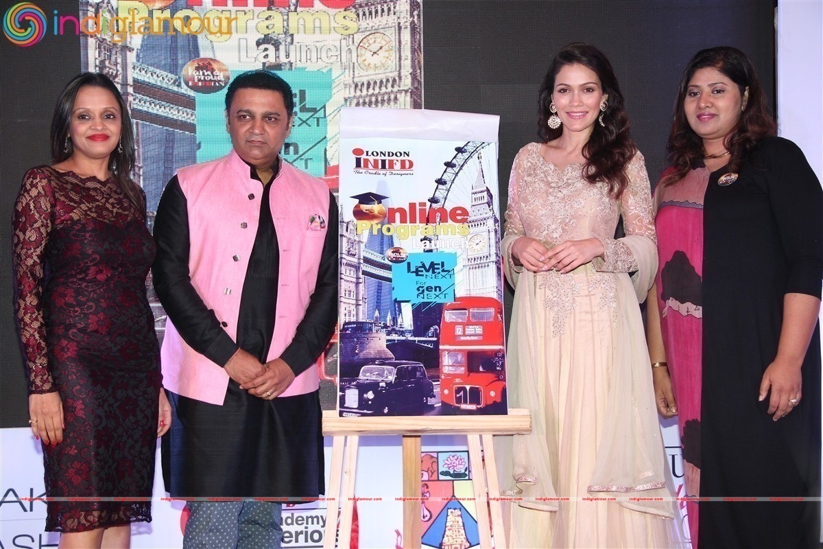 Actress of FAN Convocation Ceremony of INIFD Event hd photo