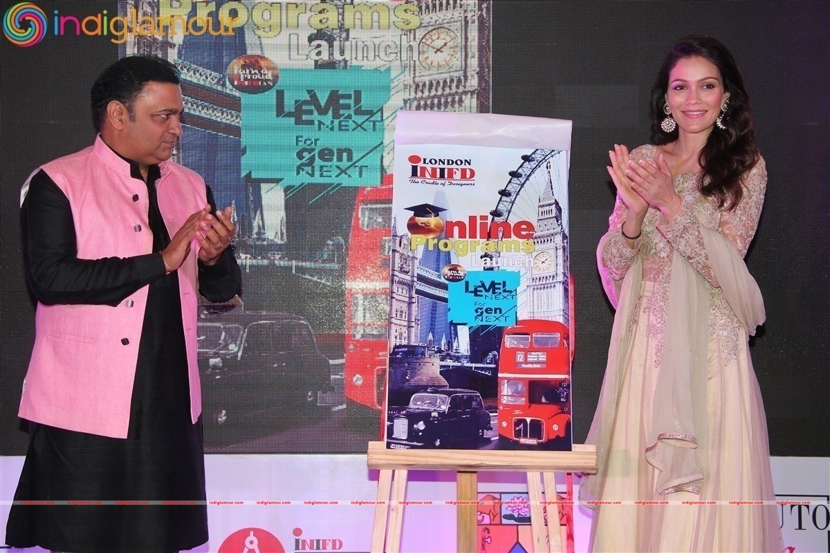 Actress of FAN Convocation Ceremony of INIFD Event hd photo