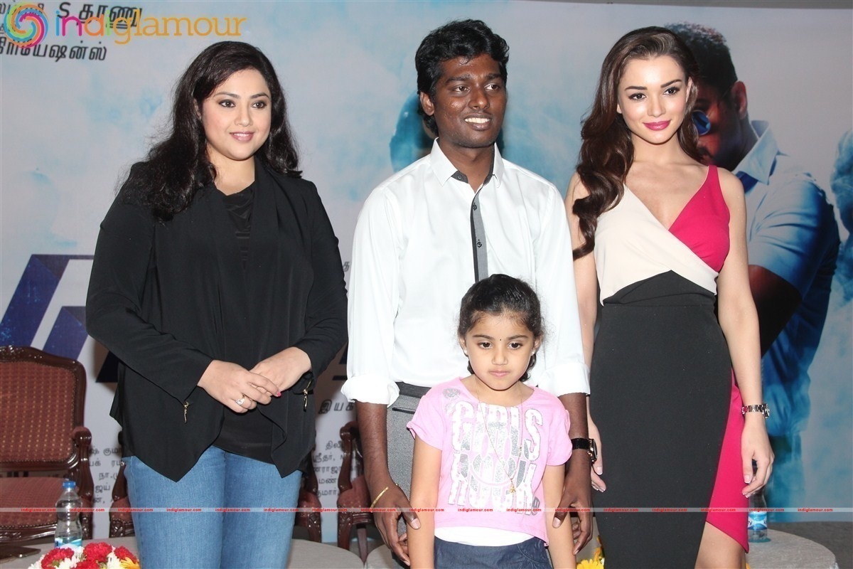 Theri Movie Pressmeet Event hd photo