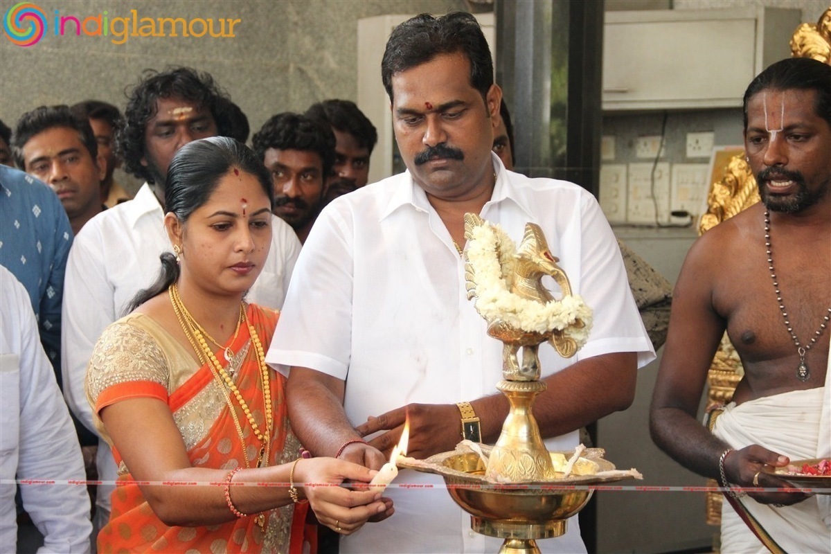 Andhamaan Movie Launch Event hd photo