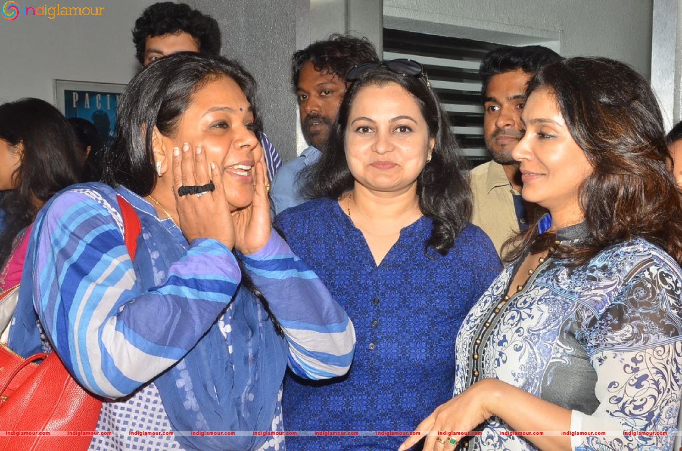 Celebs at Jacobinte Swargarajyam Special Show Event hd photo