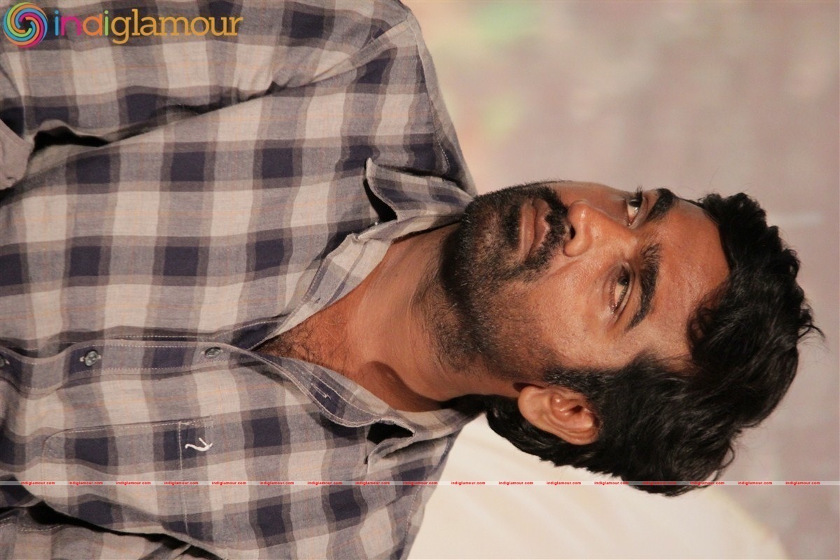 Saaral Movie Audio Launch Event hd photo