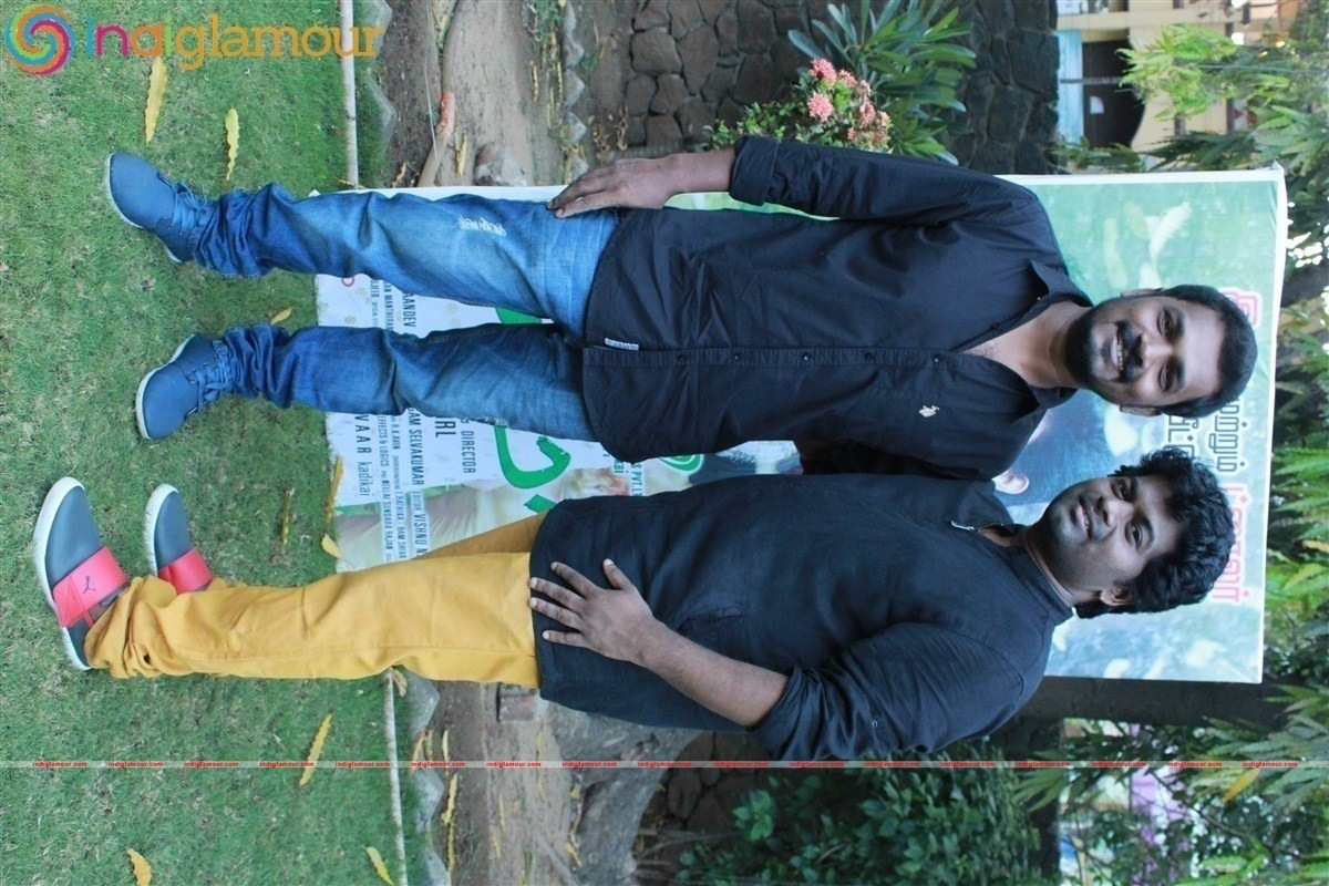 Saaral Movie Audio Launch Event hd photo
