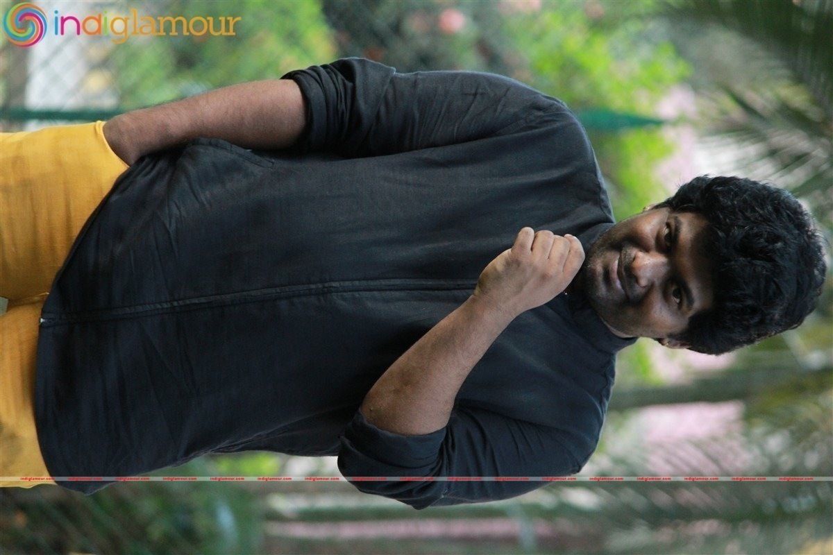 Saaral Movie Audio Launch Event hd photo