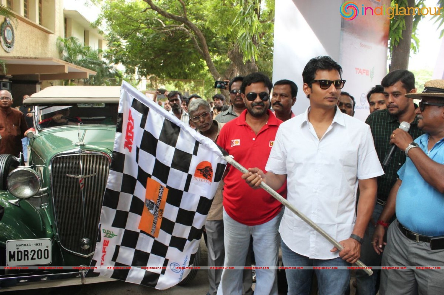 Actor Jiiva Car Rally Photos Event hd photo