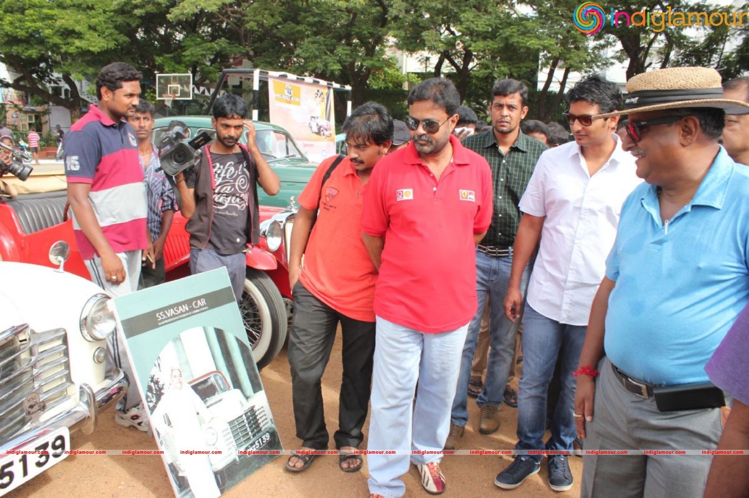Actor Jiiva Car Rally Photos Event hd photo