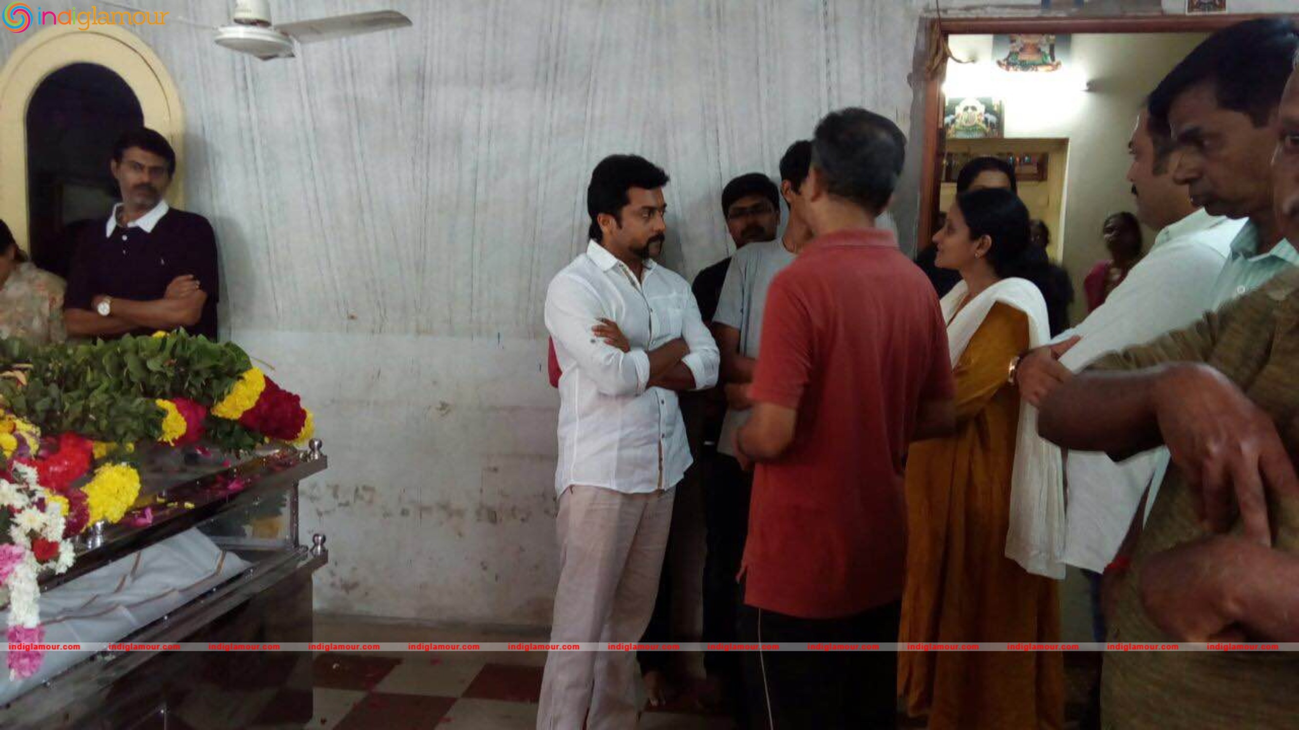 Celebrities Pays Last Respects To Vietnam Veedu Sundaram Event hd photo