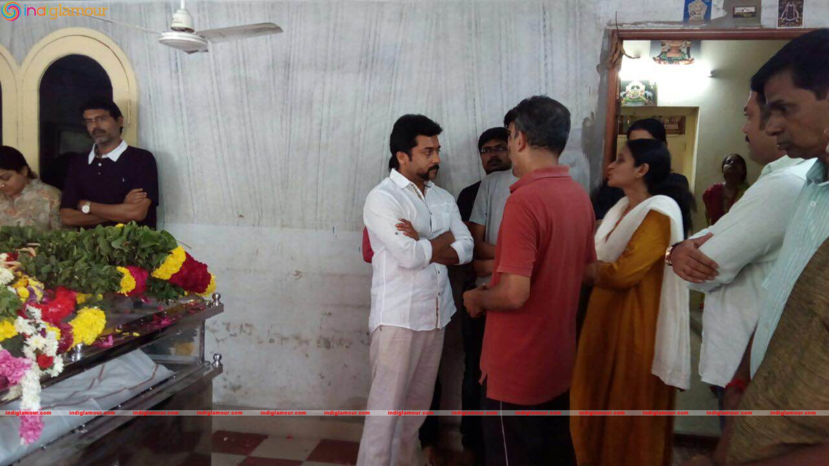 Celebrities Pays Last Respects To Vietnam Veedu Sundaram Event hd photo
