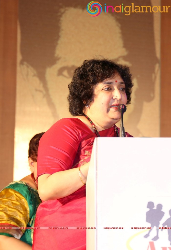 Latha RajiniKanth s Daya Foundations Project Abhayam Event hd photo