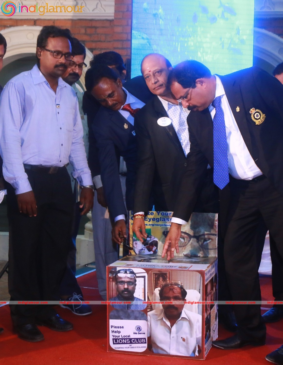 Event Stills of Inauguration function of Guiness World record of Ironing Marathon Event hd photo