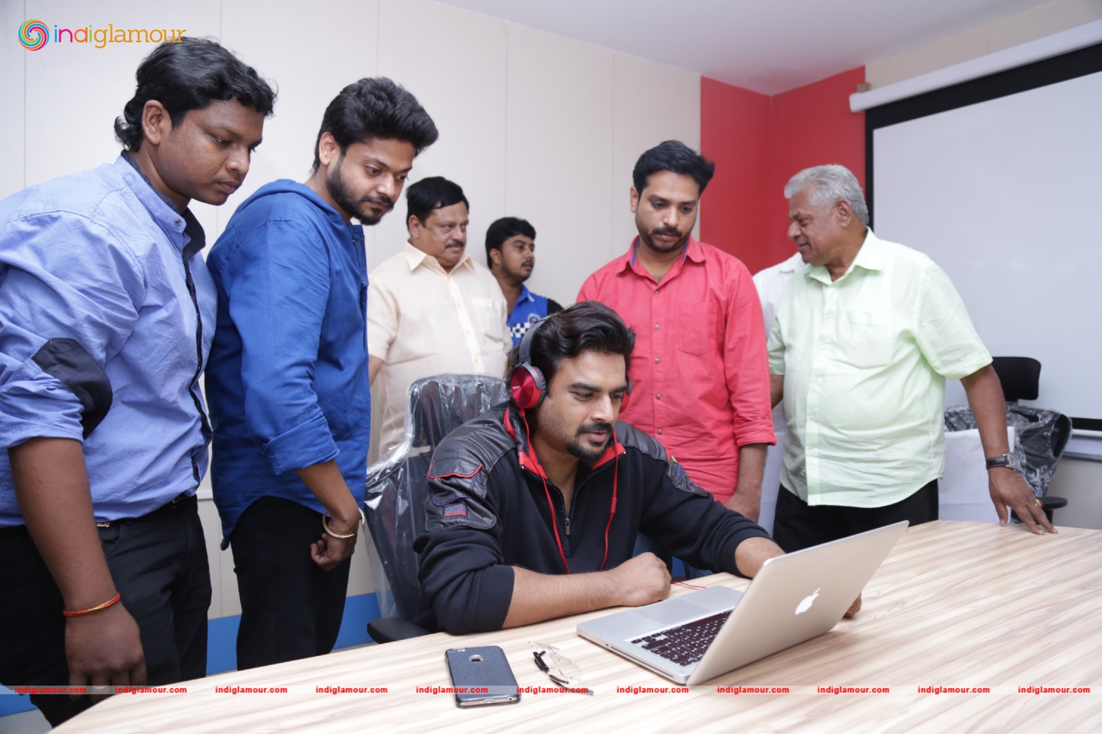 Ennul Aayiram Trailer Launch Event hd photo