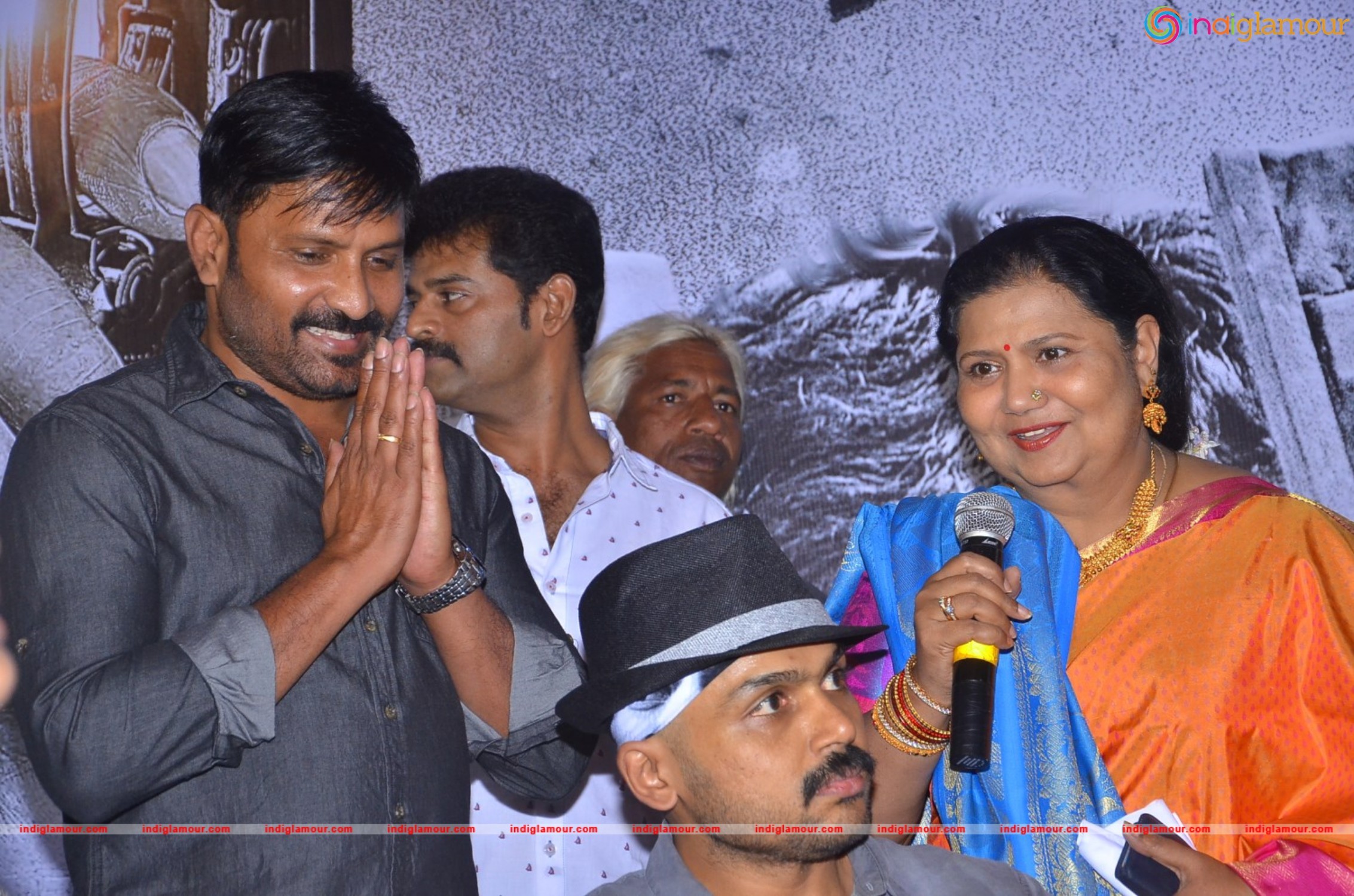Avan Aval Audio Launch Event hd photo