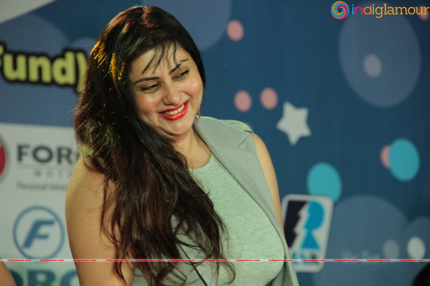 Actress Namita New Year Celebration 2016 Photos Event hd photo
