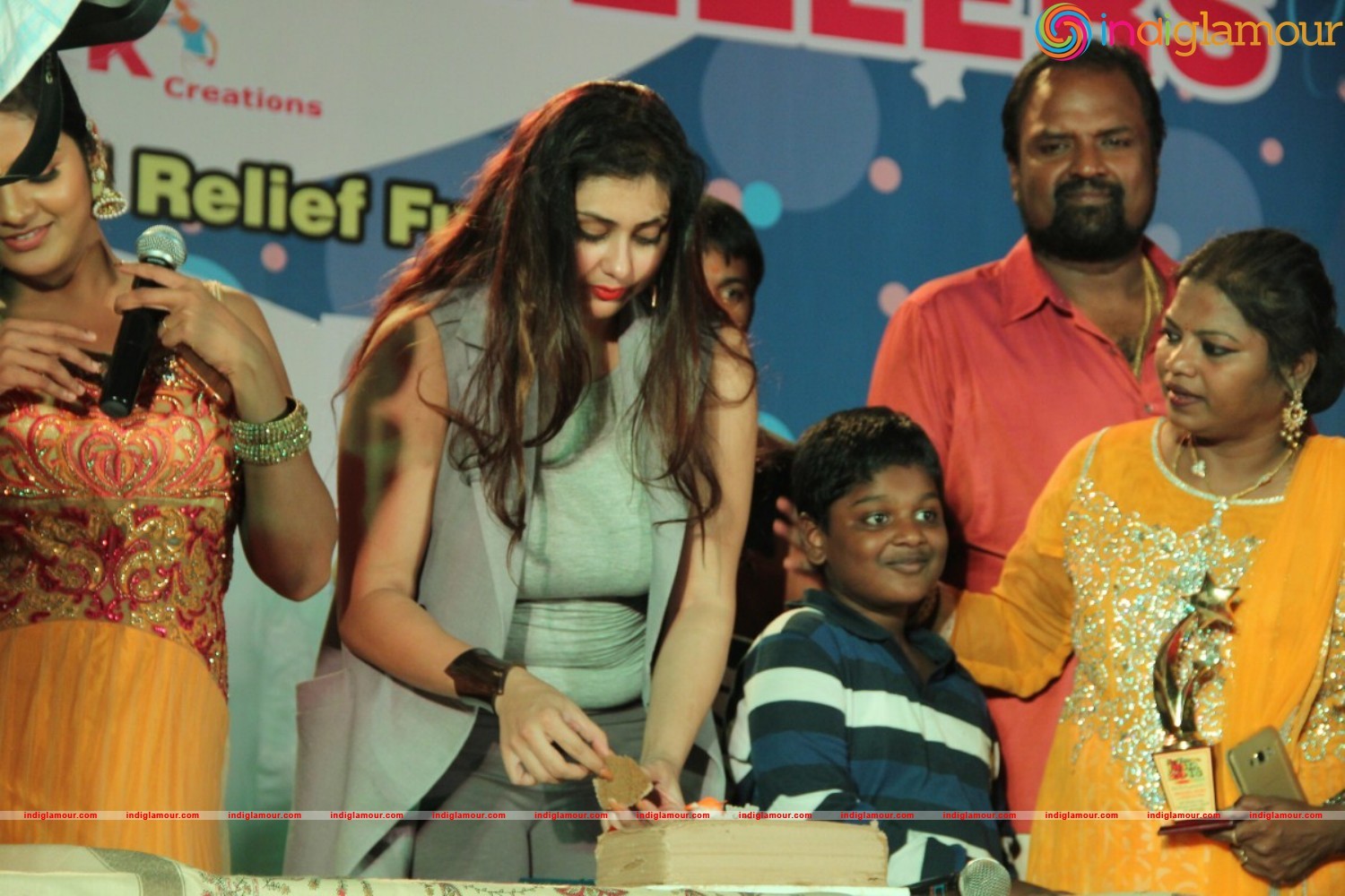 Actress Namita New Year Celebration 2016 Photos Event hd photo