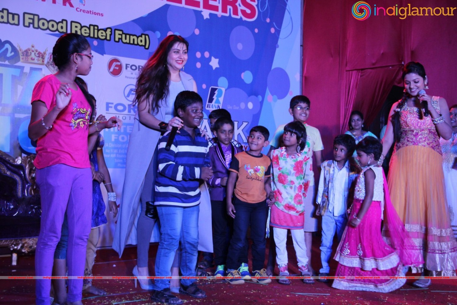 Actress Namita New Year Celebration 2016 Photos Event hd photo