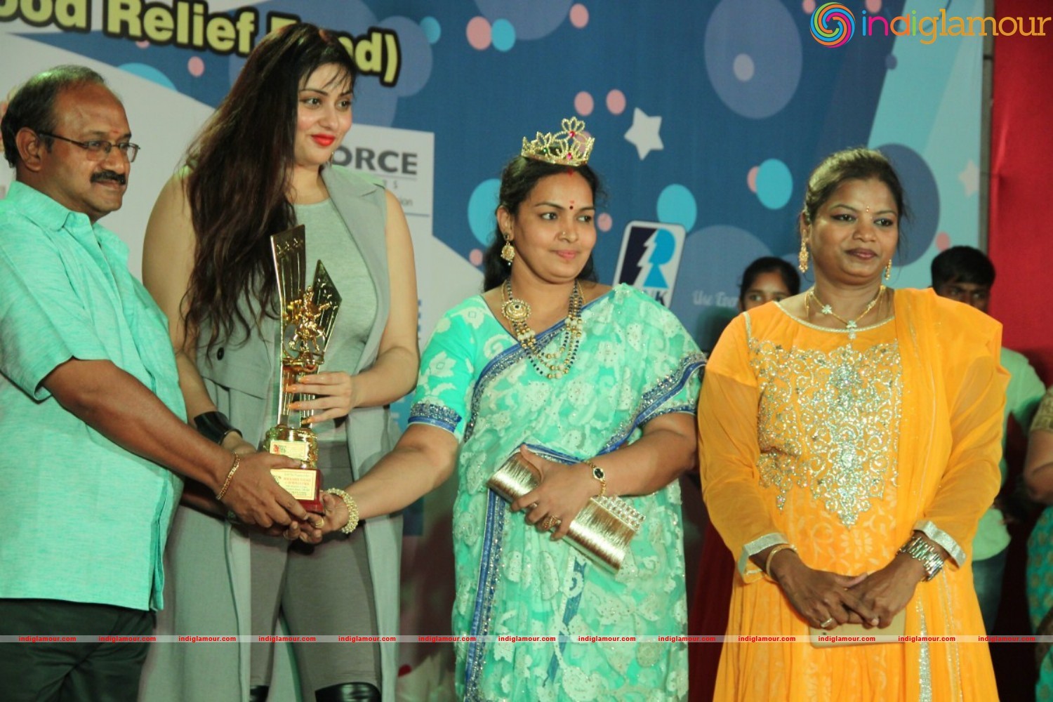 Actress Namita New Year Celebration 2016 Photos Event hd photo