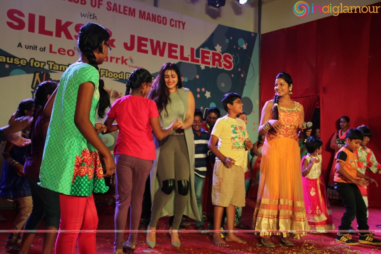 Actress Namita New Year Celebration 2016 Photos Event hd photo